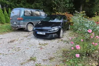 Volkswagen Scirocco, 2.0, 103 kW, diisel, automaat, esivedu