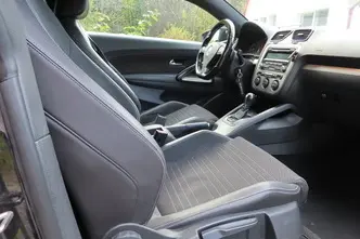 Volkswagen Scirocco, 2.0, 103 kW, diisel, automaat, esivedu