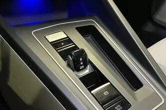 Volkswagen Golf, 1.5, 96 kW, hybrid, automatic, front-wheel drive