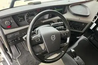 Volvo FH 540 8x4*4, 405 kW, diisel, automaat