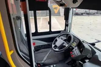 Volvo B5LH 7900 HYBRID 4x2, 177 kW, diisel, automaat