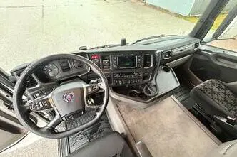 Scania R520, 382 kW, diesel, automatic