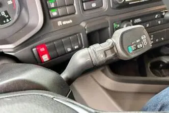 Scania P250, 184 kW, diesel, automatic