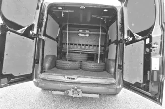 Ford Transit Custom, 2.0, 125 kW, diesel, automatic, front-wheel drive