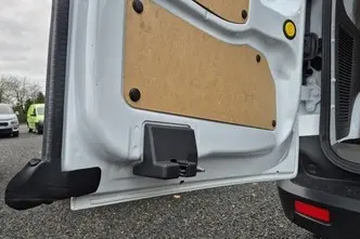 Ford Transit Connect, 1.5, 73.3 kW, дизель, механическая, передний привод