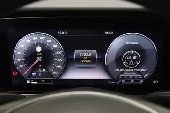 Mercedes-Benz E 220, 2.0, 143 kW, diisel, automaat, tagavedu