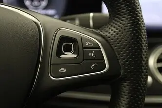 Mercedes-Benz E 220, 2.0, 143 kW, diisel, automaat, tagavedu