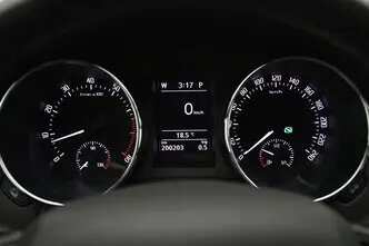 Škoda Yeti, 1.2, 77 kW, bensiin, automaat, esivedu