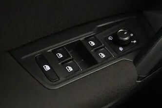 Volkswagen Tiguan, 1.4, 92 kW, бензин, механическая, передний привод