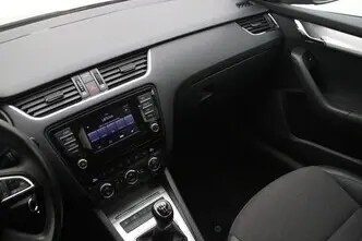 Škoda Octavia, 1.6, 77 kW, diisel, manuaal, esivedu