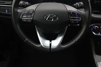 Hyundai i30, 1.4, 103 kW, бензин, механическая, передний привод