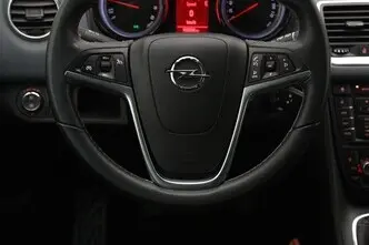 Opel Meriva, 1.4, 88 kW, бензин, механическая, передний привод