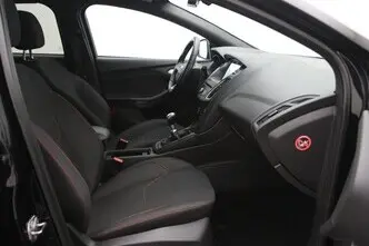 Ford Focus, 1.5, 110 kW, бензин, механическая, передний привод