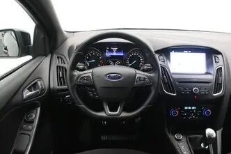 Ford Focus, 1.5, 110 kW, бензин, механическая, передний привод