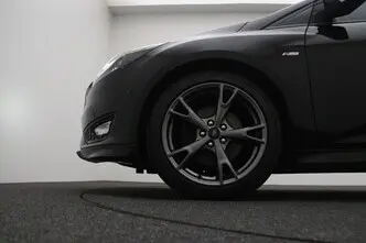 Ford Focus, 1.5, 110 kW, бензин, механическая, передний привод