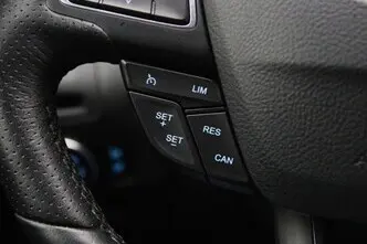 Ford Focus, 1.5, 110 kW, бензин, механическая, передний привод