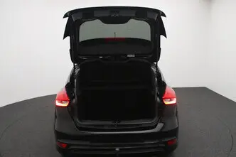 Ford Focus, 1.5, 110 kW, бензин, механическая, передний привод