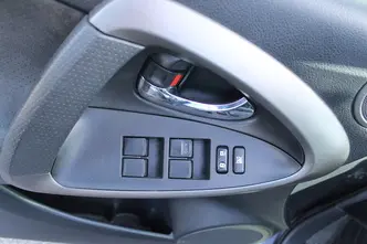 Toyota RAV4, 2.2, 110 kW, diisel, automaat, nelikvedu