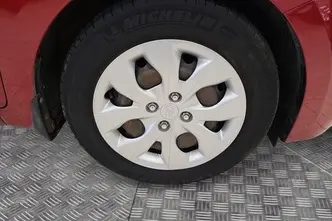 Hyundai i20, 1.0, 73 kW, petrol, automatic, front-wheel drive