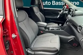 Hyundai Santa Fe, 2.0, 136 kW, diesel, automatic, four-wheel drive