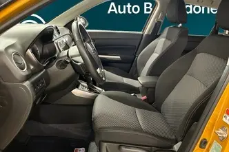 Suzuki Vitara, 1.5, 85 kW, hybrid, automatic, front-wheel drive