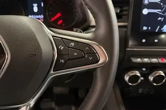 Renault Captur, 1.3, 103 kW, hybrid, automatic, front-wheel drive