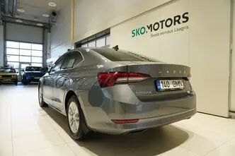 Škoda Octavia, 1.0, 81 kW, hübriid, automaat, esivedu
