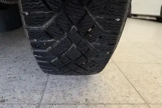 Peugeot 2008, elekter, automaat, esivedu