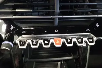 Peugeot 2008, elekter, automaat, esivedu