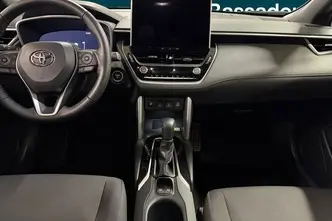 Toyota Corolla Cross, 2.0, 145 kW, hübriid, automaat, esivedu