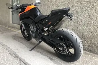 KTM, 0.9, 85 kW, bensiin, manuaal, tagavedu