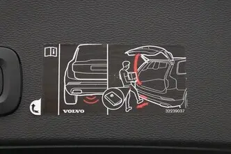 Volvo XC40, 150 kW, elekter, automaat, nelikvedu