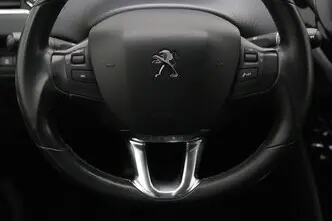 Peugeot 2008, 1.6, 88 kW, bensiin, manuaal, esivedu