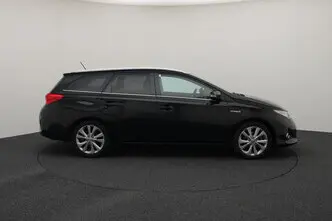 Toyota Auris, 1.8, 73 kW, hübriid, automaat, esivedu