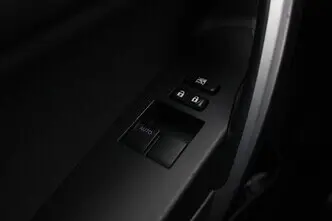 Toyota Auris, 1.8, 73 kW, hübriid, automaat, esivedu