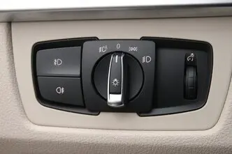 BMW 320, 2.0, 135 kW, bensiin, automaat, tagavedu