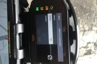 KTM, 0.9, 85 kW, bensiin, manuaal, tagavedu