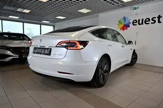 Tesla Model 3, 366 kW, elekter, automaat, nelikvedu