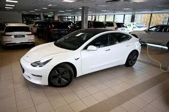 Tesla Model 3, 366 kW, elekter, automaat, nelikvedu