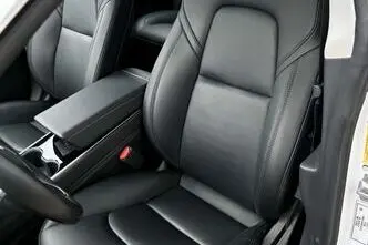 Tesla Model 3, 366 kW, elekter, automaat, nelikvedu