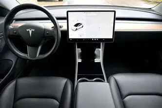 Tesla Model 3, 366 kW, elekter, automaat, nelikvedu
