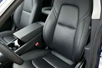 Tesla Model 3, elekter, automaat, nelikvedu