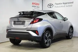 Toyota C-HR, 1.8, 72 kW, hybrid, automatic, front-wheel drive