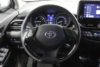 Toyota C-HR, 1.8, 72 kW, hybrid, automatic, front-wheel drive