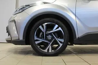 Toyota C-HR, 1.8, 72 kW, hybrid, automatic, front-wheel drive