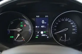 Toyota C-HR, 1.8, 72 kW, hybrid, automatic, front-wheel drive