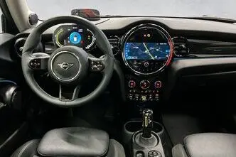 MINI Cooper SE, 135 kW, elekter, automaat, esivedu