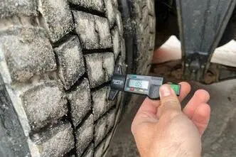 Volvo FM 450 6x2*4, 335 kW, diisel, automaat