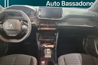 Peugeot 2008, elekter, automaat, esivedu