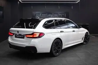 BMW 520, 2.0, 140 kW, hybrid, automatic, four-wheel drive